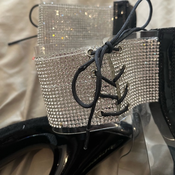 Pleaser🔥 - Picture 6 of 7